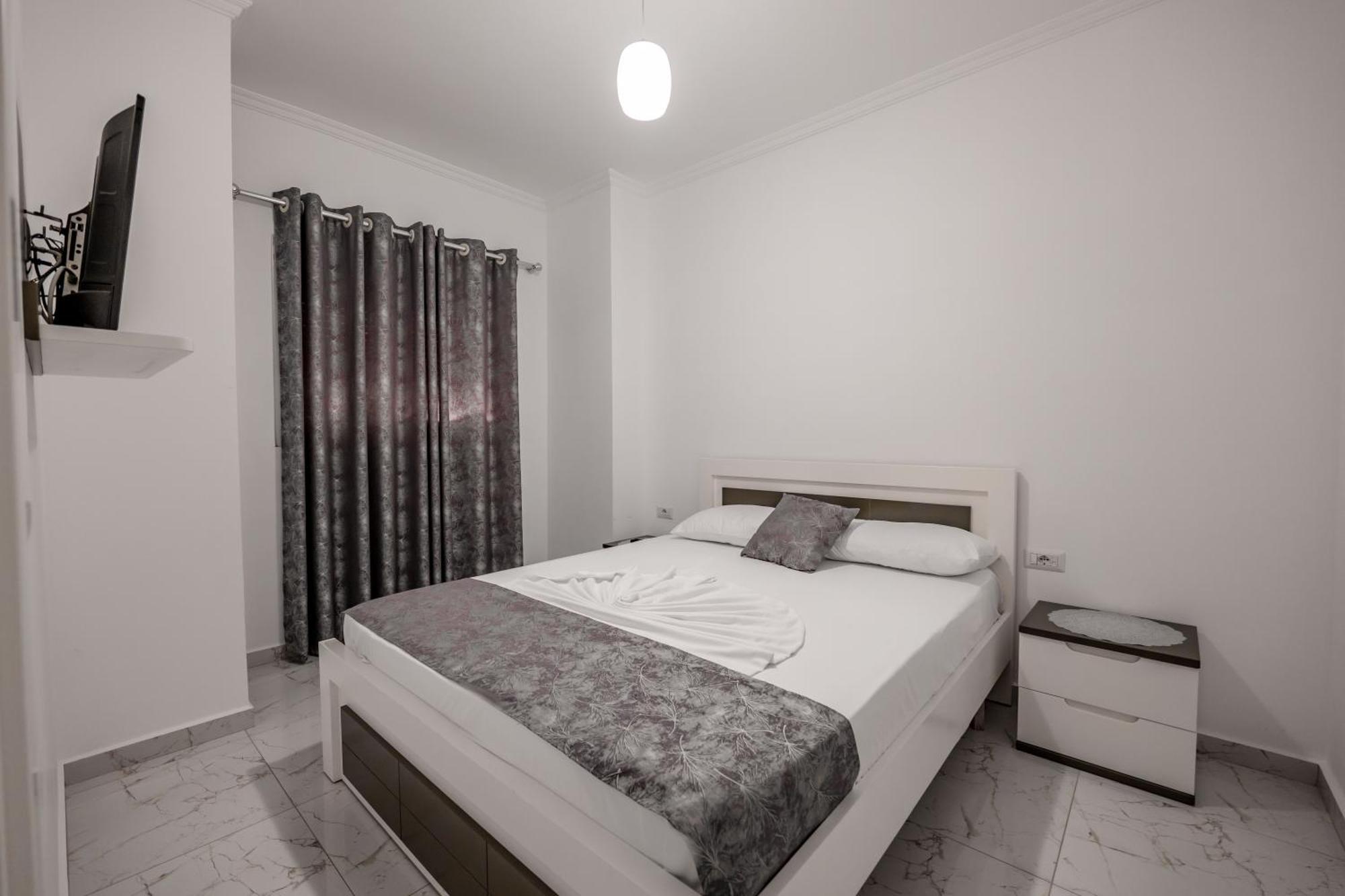 Apartament Irdi